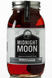 Picture of Midnight Moon Strawberry Moonshine 750ML